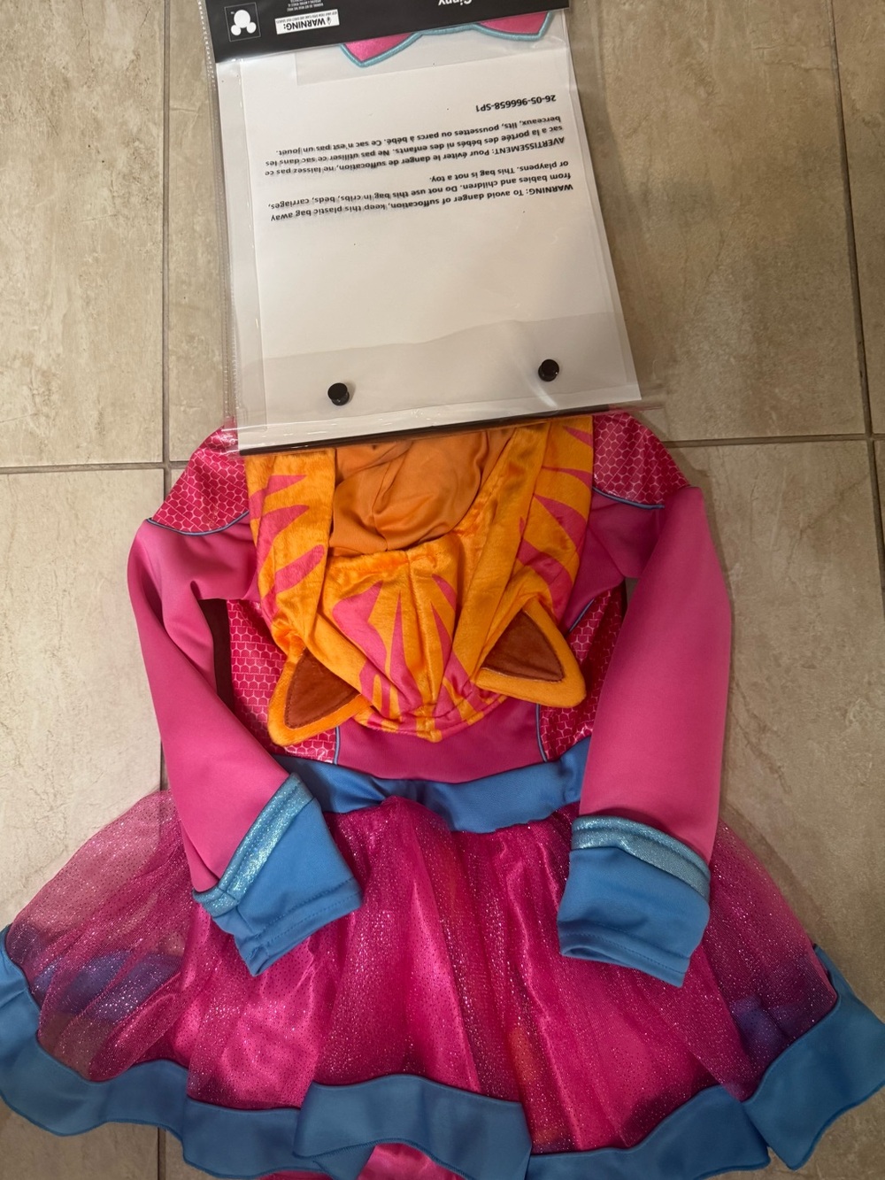 SuperKitties Ginny Costume - Picture 10 of 12